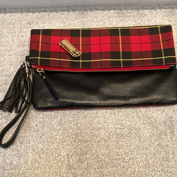 Clutch/wristlet bag EUC red plaid and black body - Picture 1 of 11